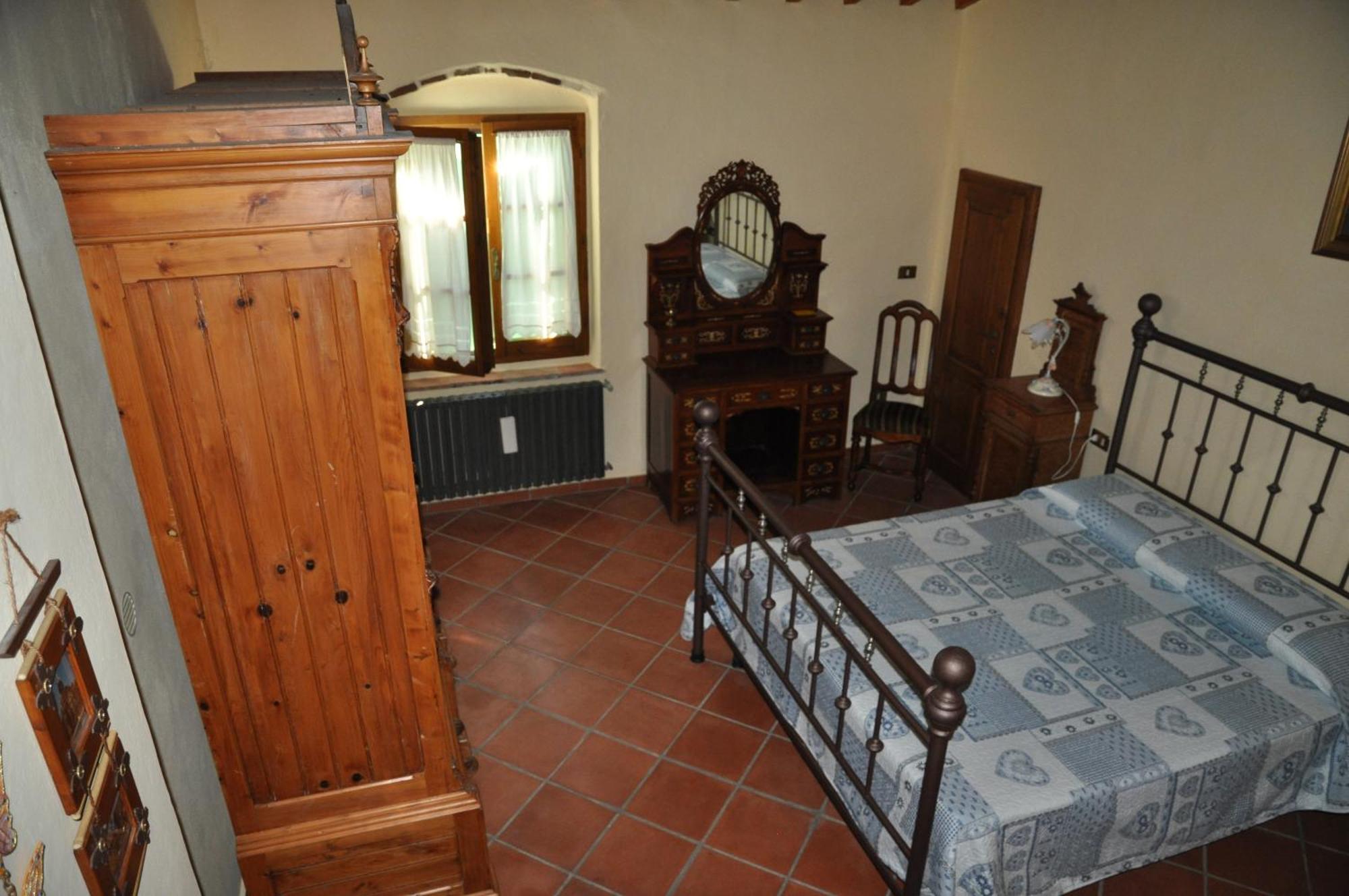 Bed and Breakfast Casa Della Madonna à Montaione Extérieur photo